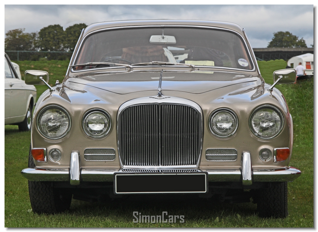 Simon Cars - Jaguar 420